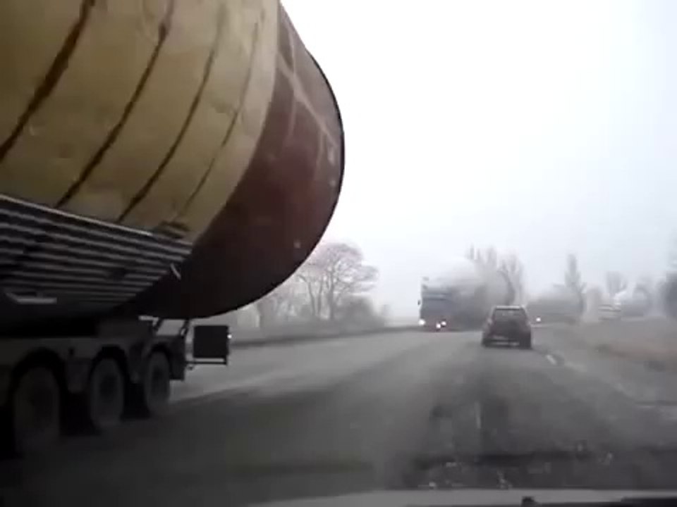 Авто прикол на видеорегистратор жесть 2013 авто прикол