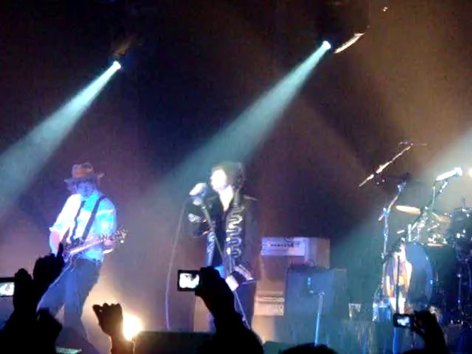 The Kooks - Always Where I Need To Be