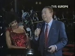 Shirley Bassey et Charles Trenet(98)- '' I wish you love  ""
