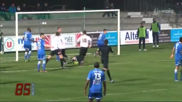 Football : Le Poiré-sur-Vie vs Bourg-Péronnas (1-0)