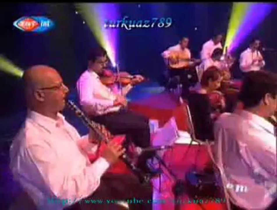 Muzaffer ERTÜRK-Maral Çıkmış Dağ Başına