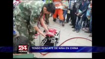 Dramático rescate de una niña que quedó atrapada en una alcantarilla en China