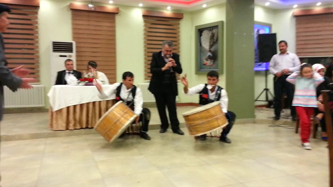Davul zurna ekibi, 0537 837 04 98, Davulcu, Ahmet Kapusuz.