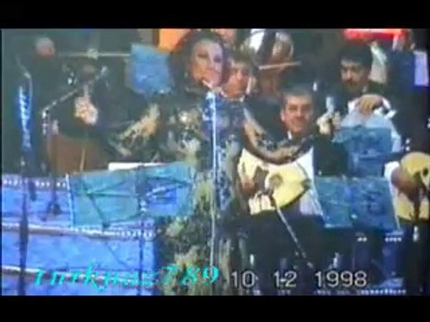 Müzeyyen SENAR-Ömrümüzün Son Demi Sonbaharıdır Artık