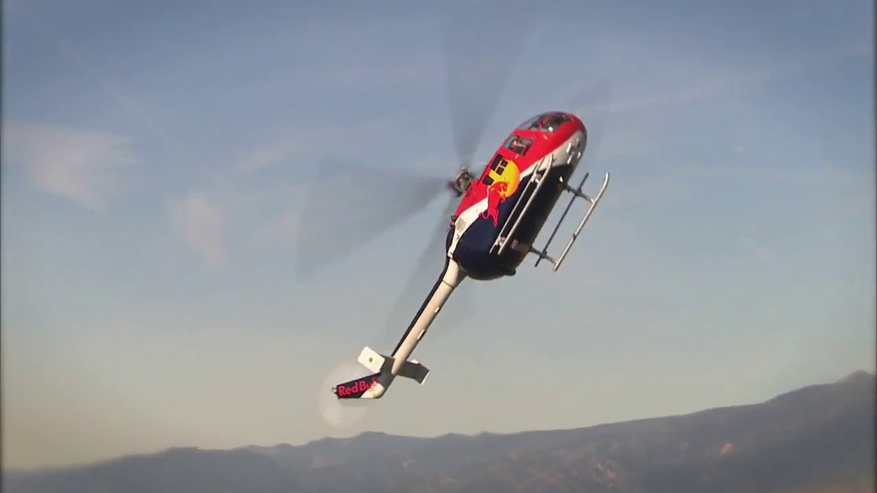 Amazing Aerobatic helicopter tricks with Chuck Aaron