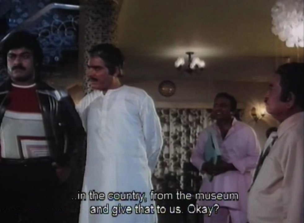Goonda - 10/11 - Chiranjeevi & Radha