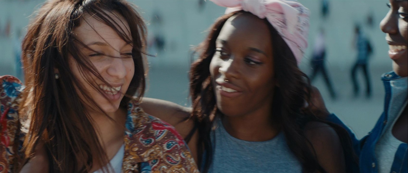 Bande de Filles, teaser 1