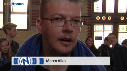 Lang wachten voor een paar seconden op de troon. - RTV Noord