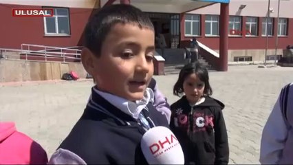 Yağmur okulu sular altında bıraktı