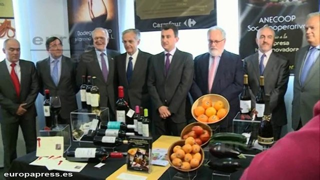 Cañete afirma que habrá un debate con Valenciano