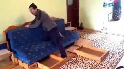 İsveç Çakısı Gibi Çekyat Yapan Türk Marangoz