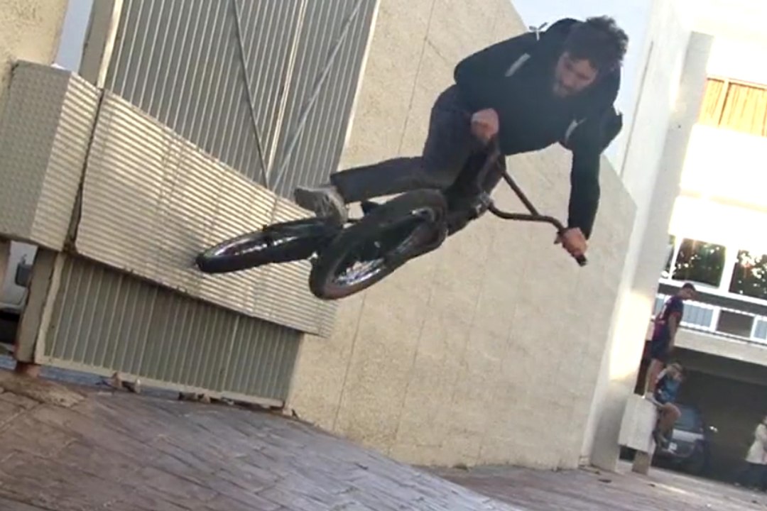 BSD BMX presents Hippies in Morocco