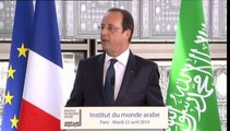 Hollande promet que la France prendra 