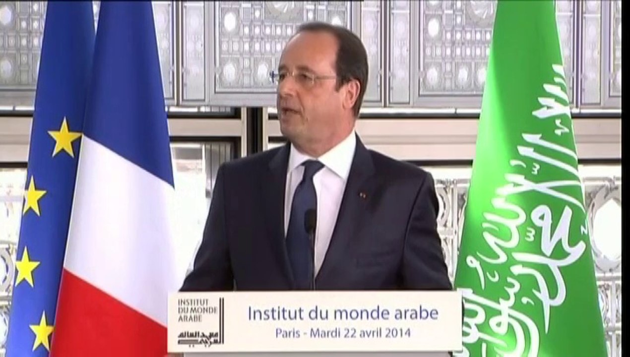 Hollande promet que la France prendra "toutes les mesures" contre les jihadistes français