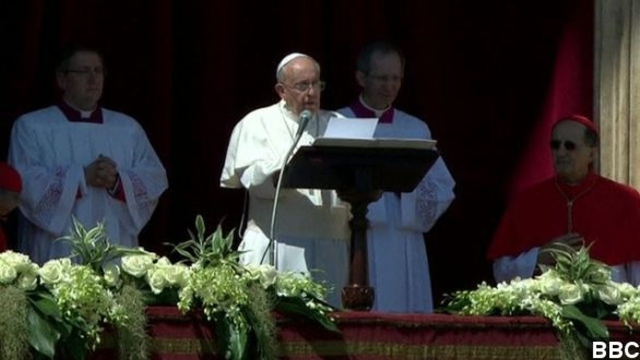 Pope Francis Prays For Peace In Ukraine, Syria On Easter