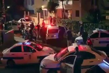 Anne ve babaların izlemesi,izlettirmesi gereken bir video.Paylaşın daha çok kişi izlesin.