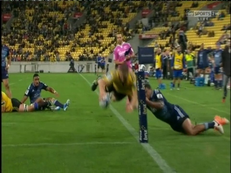 Dane Coles se prend pour un ailier