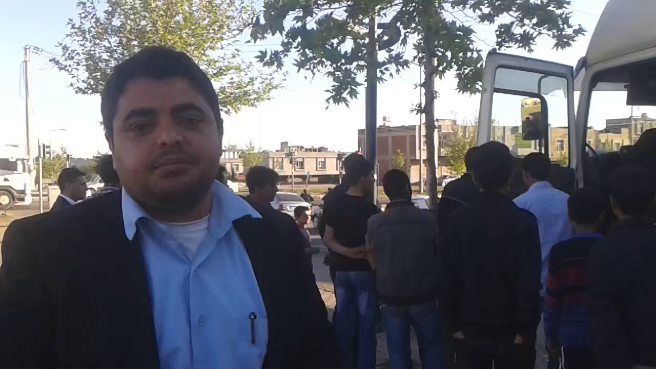 Siverek'te Tır Beton Direğe Çarptı