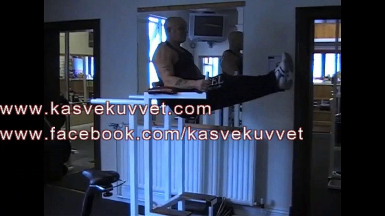 Chair Leg Raise