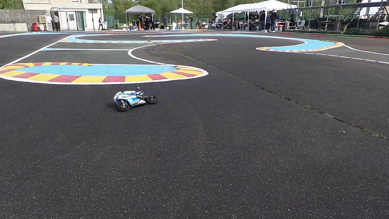 MOTO RC électrique MesRC77