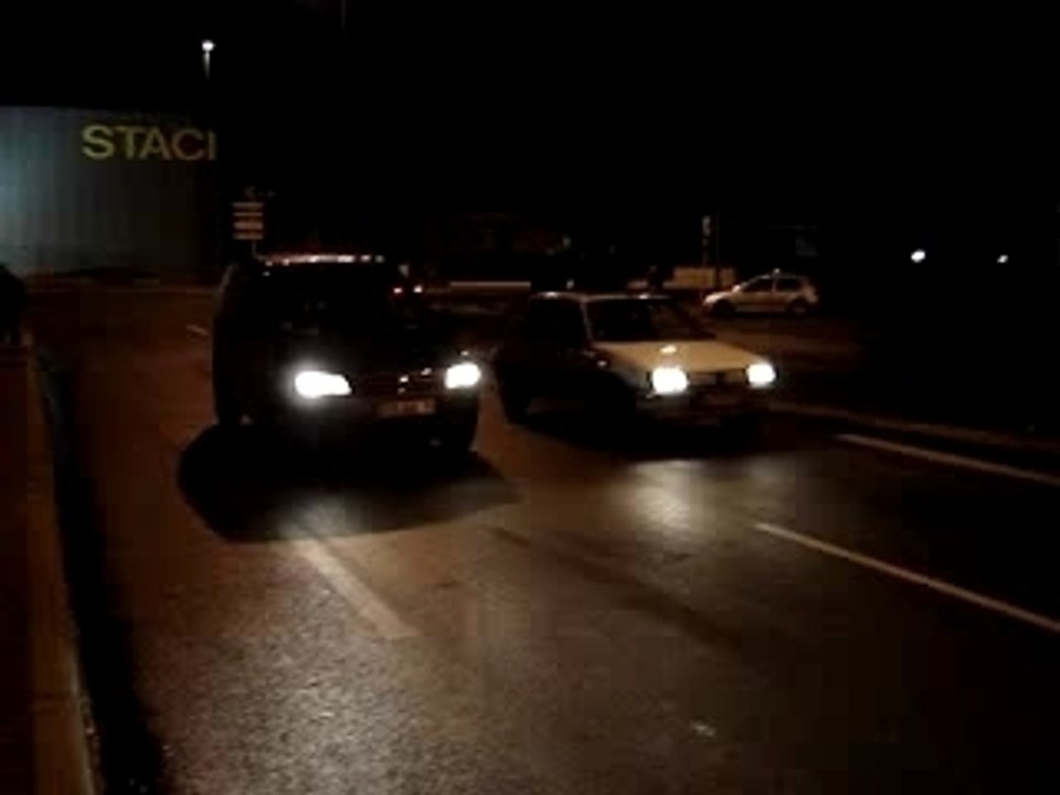 [Runs] Mon Caddy / Peugeot 205