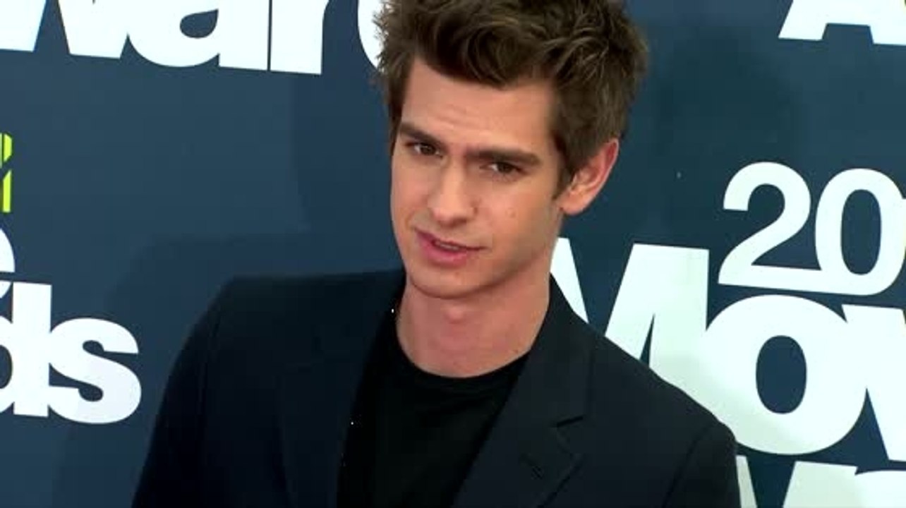 Andrew Garfield and Emma Stone Talk 'Feminine' Spider-Man Costume