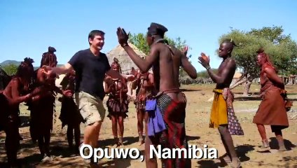 Dünya Gezegenindeki Mutlu İnsanlar Dans Ediyor