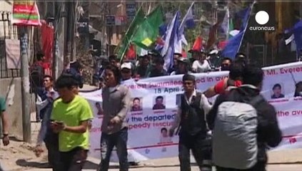 Prime concessioni agli sherpa. Kathmandu prova a salvare la stagione turistica