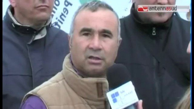 TG 22.04.14 Lecce, nove agenti feriti per rissa in carcere. La denuncia del Cosp.