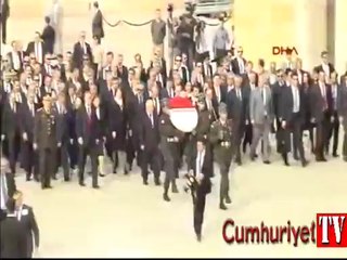 Devlet erkanı Anıtkabir'de