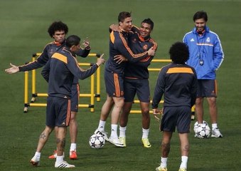 Pepe inflige un terrible double petit pont à Marcelo !