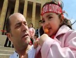 2,5 yaşındaki Düş, 'Atatürk uyansın artık' diye gözyaşı döktü I www.halkinhabercisi.com