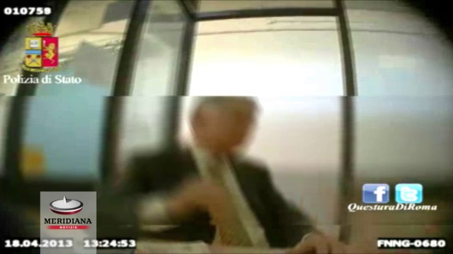 5000 euro per aggiustare una pratica, in manetta per concussione ex vigile in pensione e funzionario