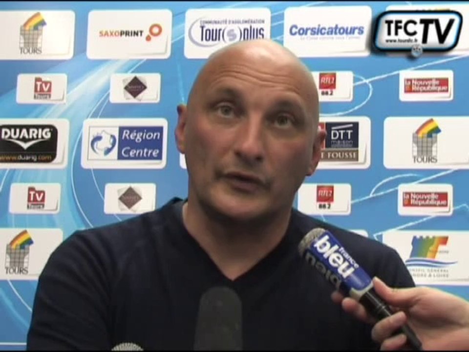 Tours FC - Troyes "Troyes, une équipe qui tente de produire du jeu" (O. Pantaloni)