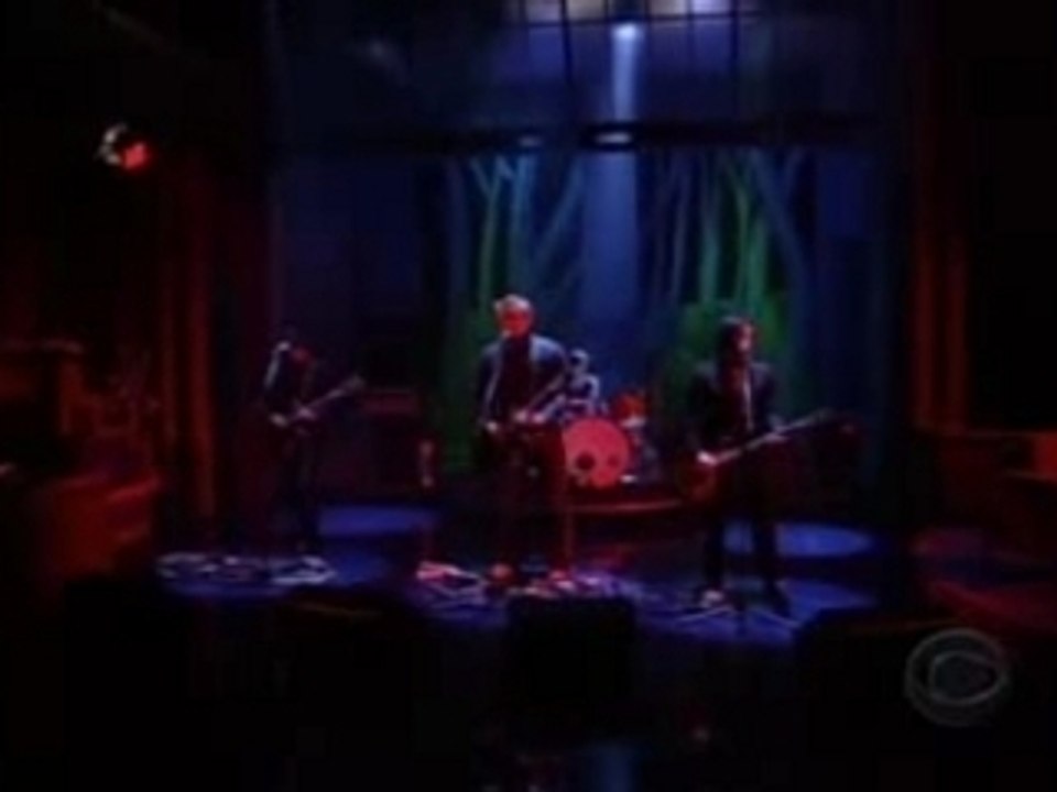 Queens Of The Stone Age - Little Sister