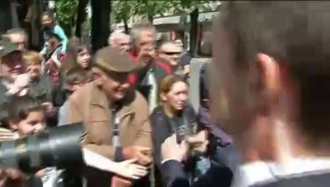 François Hollande chahuté à son arrivée à Carmaux, la ville de Jean Jaurès