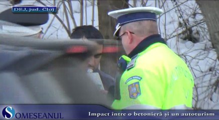 Impact intre betoniera si autoturism la Dej