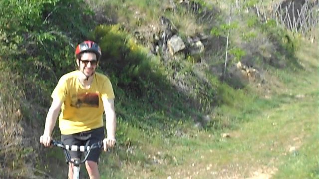 descente en Trottinette tout terrain dans le Pilat