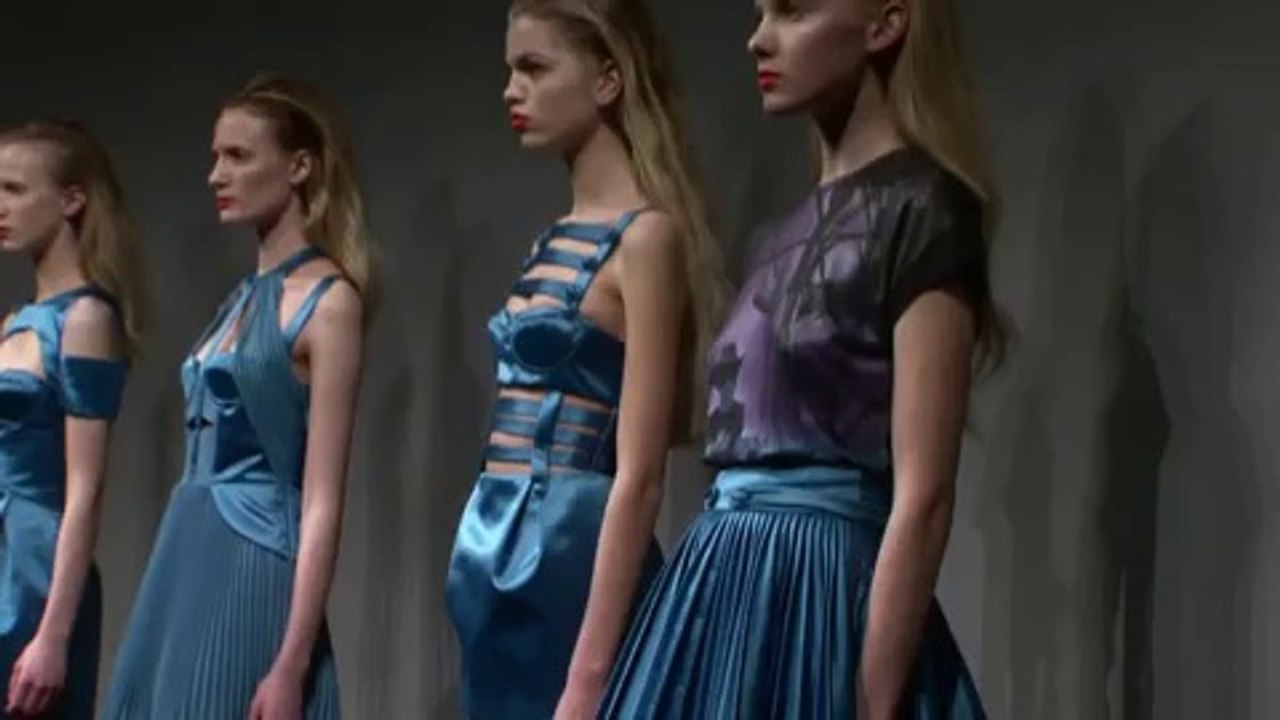 Versus AW10-11 - Videofashion Daily
