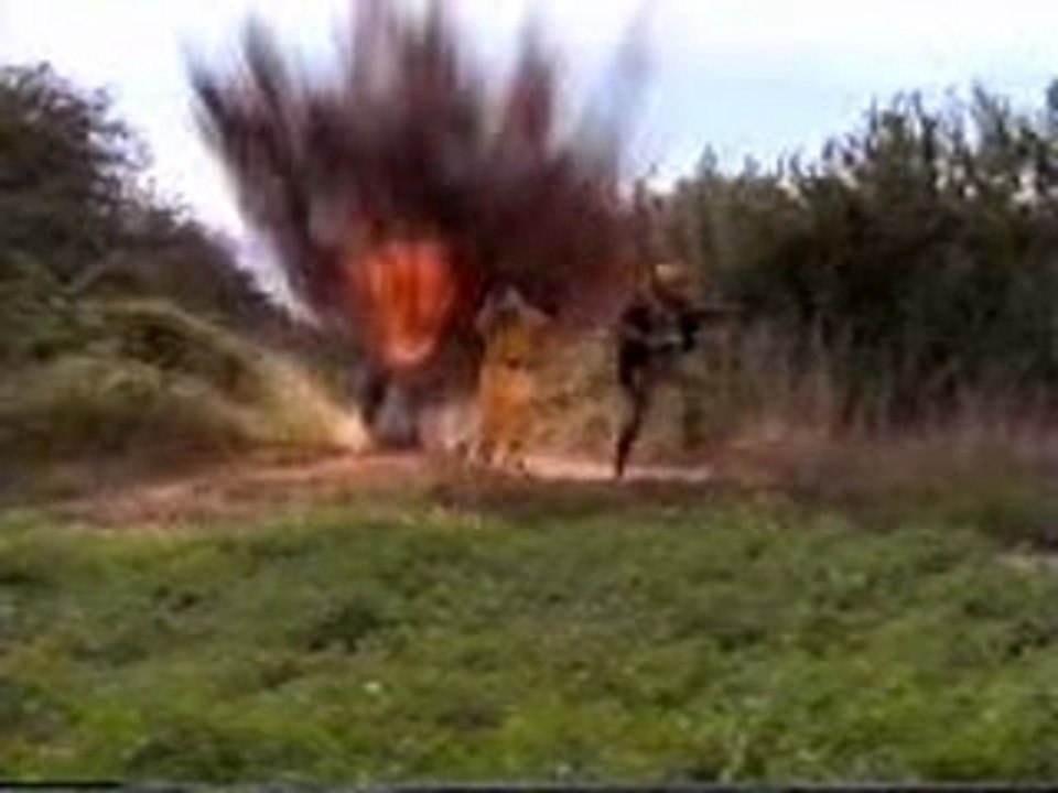 Stargate Sg-1 :Benny_hill