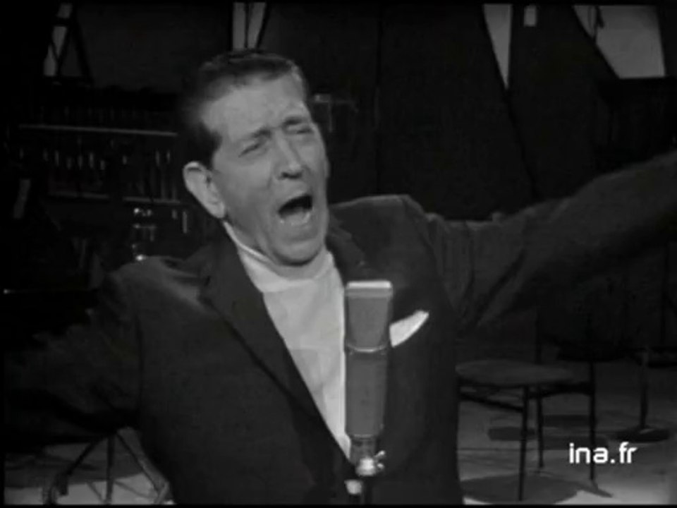 Albert Préjean "Y'a des cailloux sur toutes les routes"