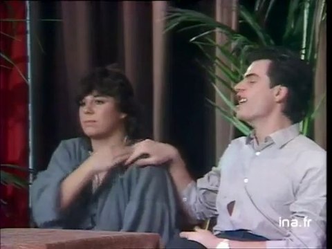 Michèle Bernier et Bruno Gaccio Drague au dancing - Archive INA