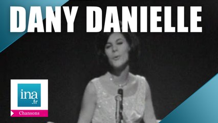 Dany Danielle "Noël Blanc" (live officiel) | Archive INA