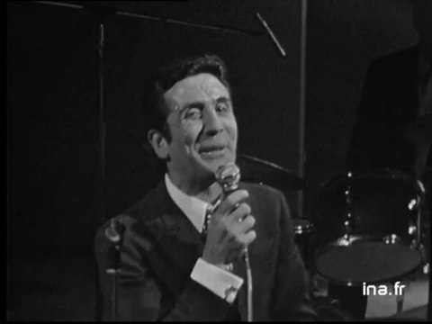 Gilbert Becaud Les Cerisiers sont blancs