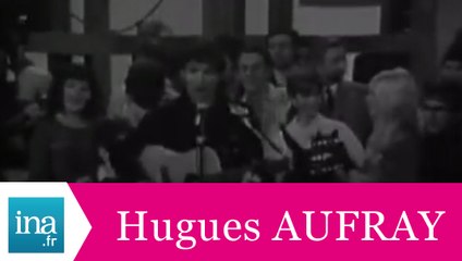 Hugues Aufray "Santiano" (live officiel) - Archive INA