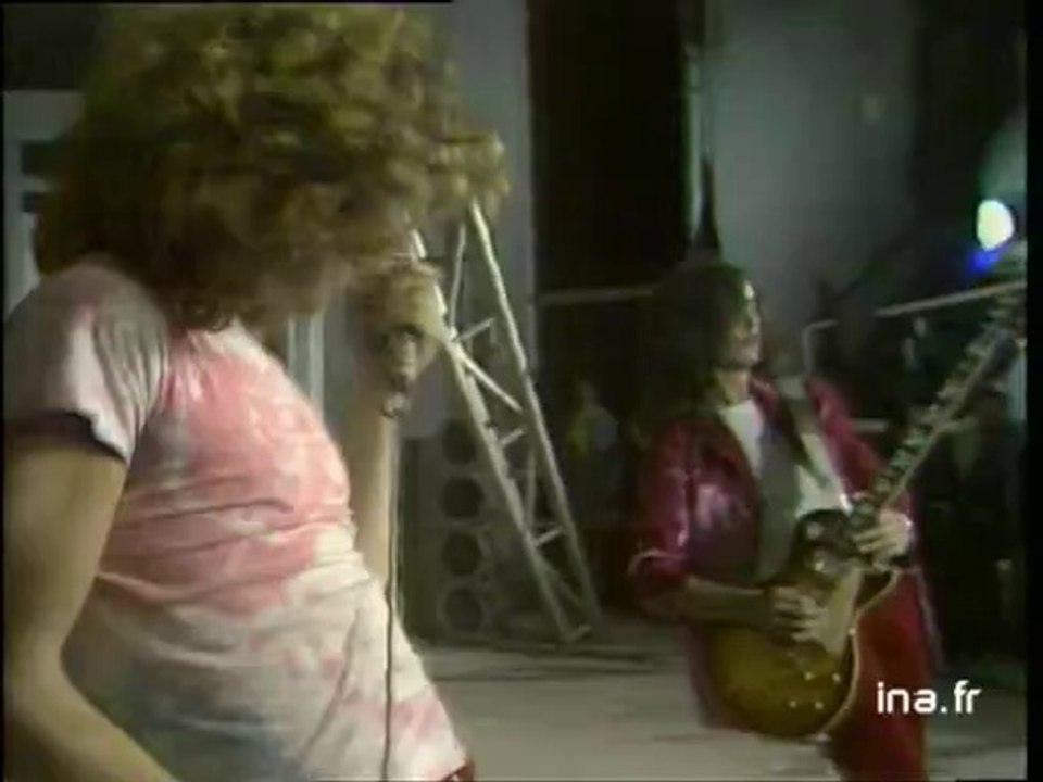Led Zeppelin "Communication breakdown"