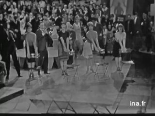 Les Parisiennes "Il fait trop beau pour travailler"