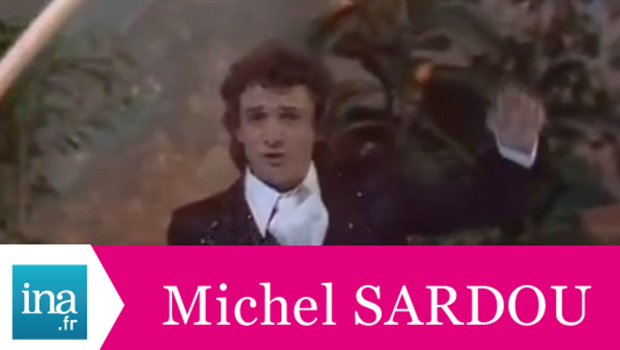 Michel Sardou "A des années d'ici" (live officiel) - Archive INA