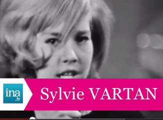 Sylvie Vartan "Le Loco-motion" (live officiel) - Archive INA