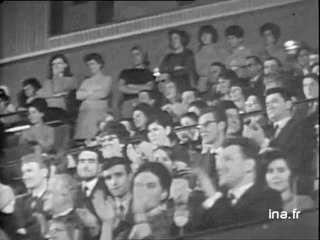 Pierre Provence "Six roses"